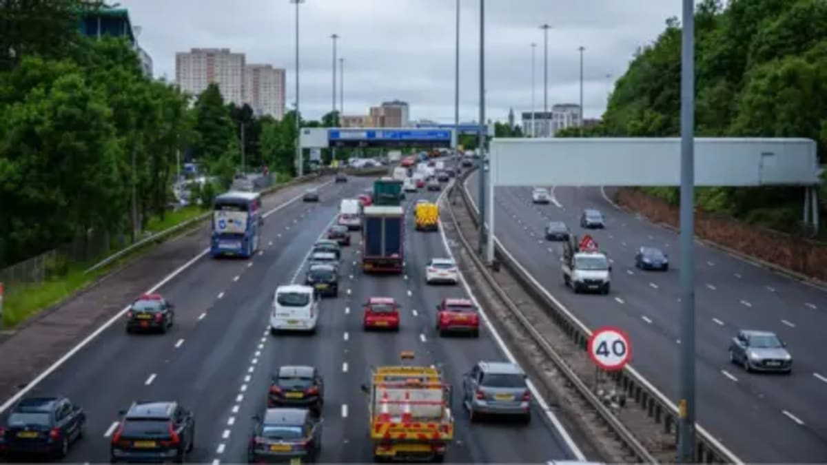 Scotland Cuts Emissions by Half Since 1990 Despite Slow Year - Image 2
