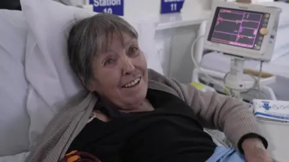 Hospital Volunteers Save NHS £86K in Just Six Months - Image 4