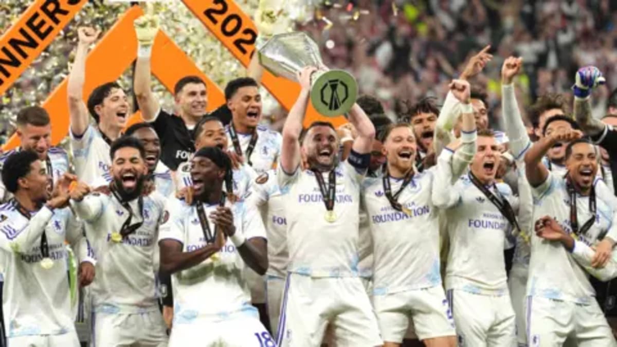 Aston Villa Brings Europa Trophy Home to 100,000 Fans - Image 2