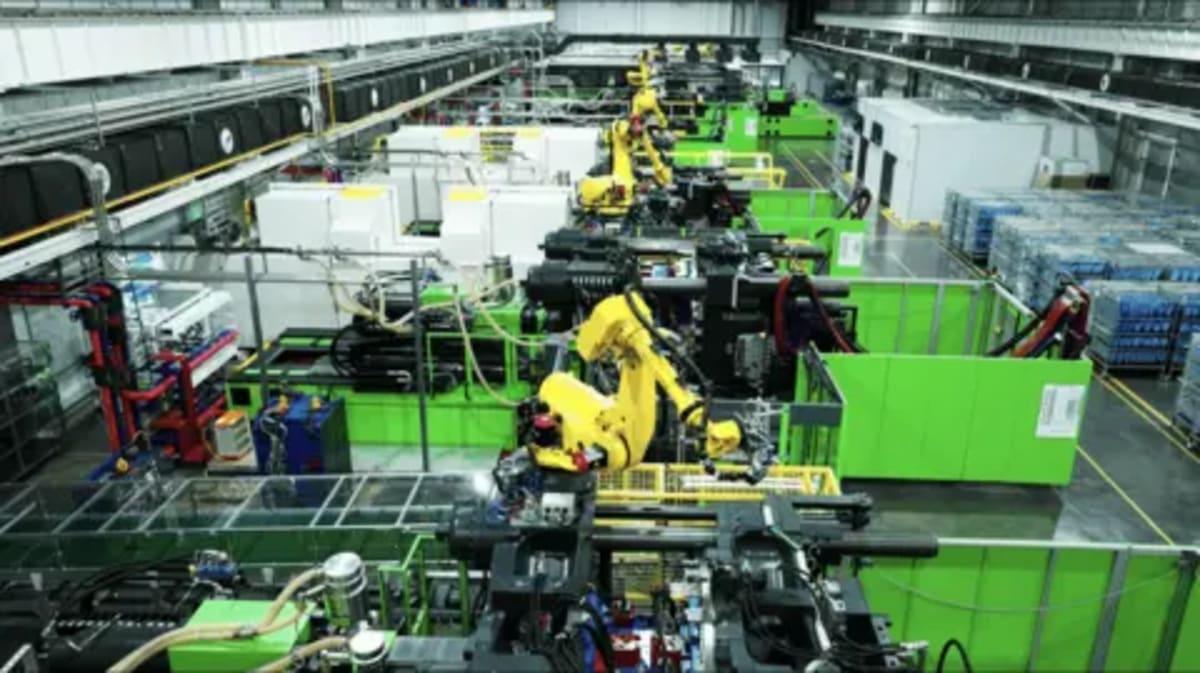 China Trains 2M Robots to Fill Future Worker Shortage - Image 4