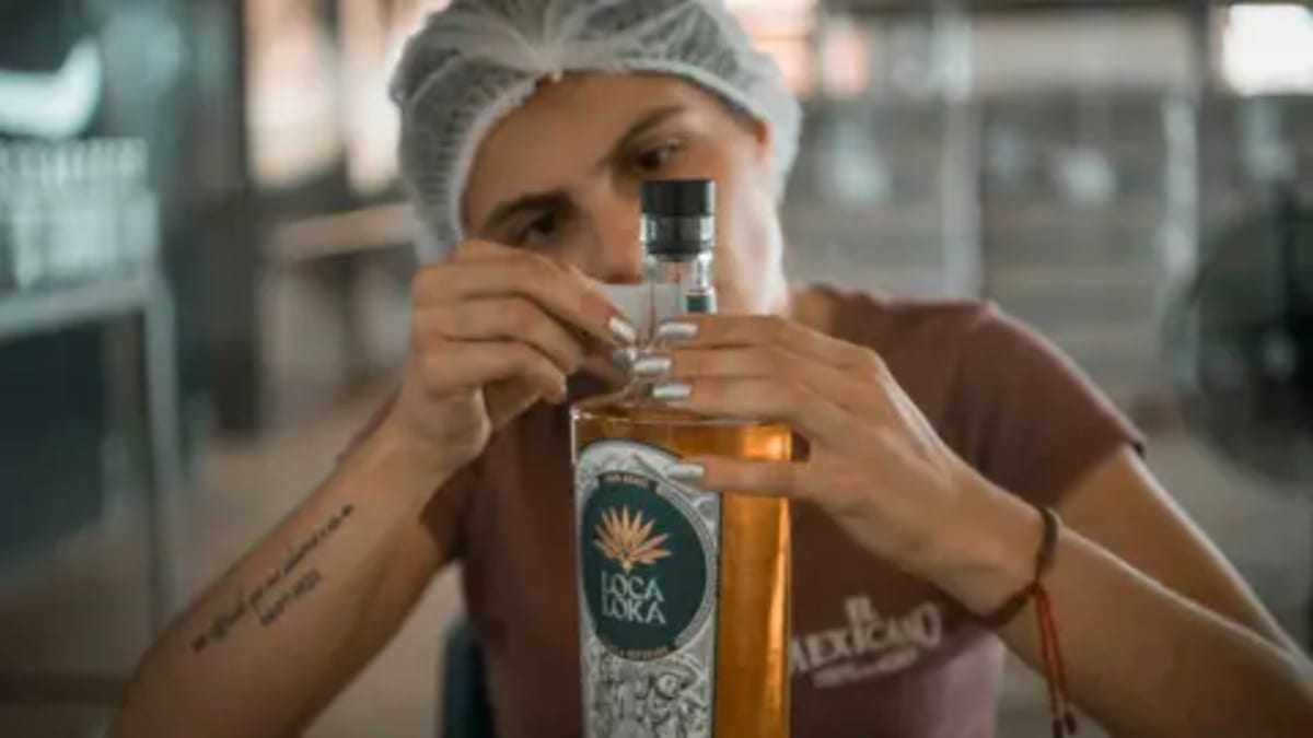 India Turns 'Worthless Weed' Into Booming Spirits Industry - Image 5