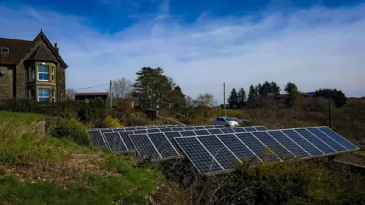 Wales Doubles Solar Power to Light 300,000 Homes by 2027 - Image 4