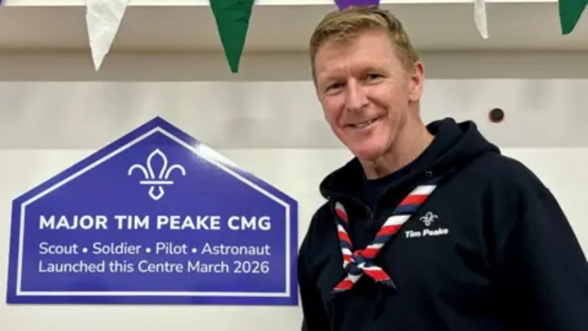 Astronaut Tim Peake Opens Scout Hut Where His Dream Began - Image 2