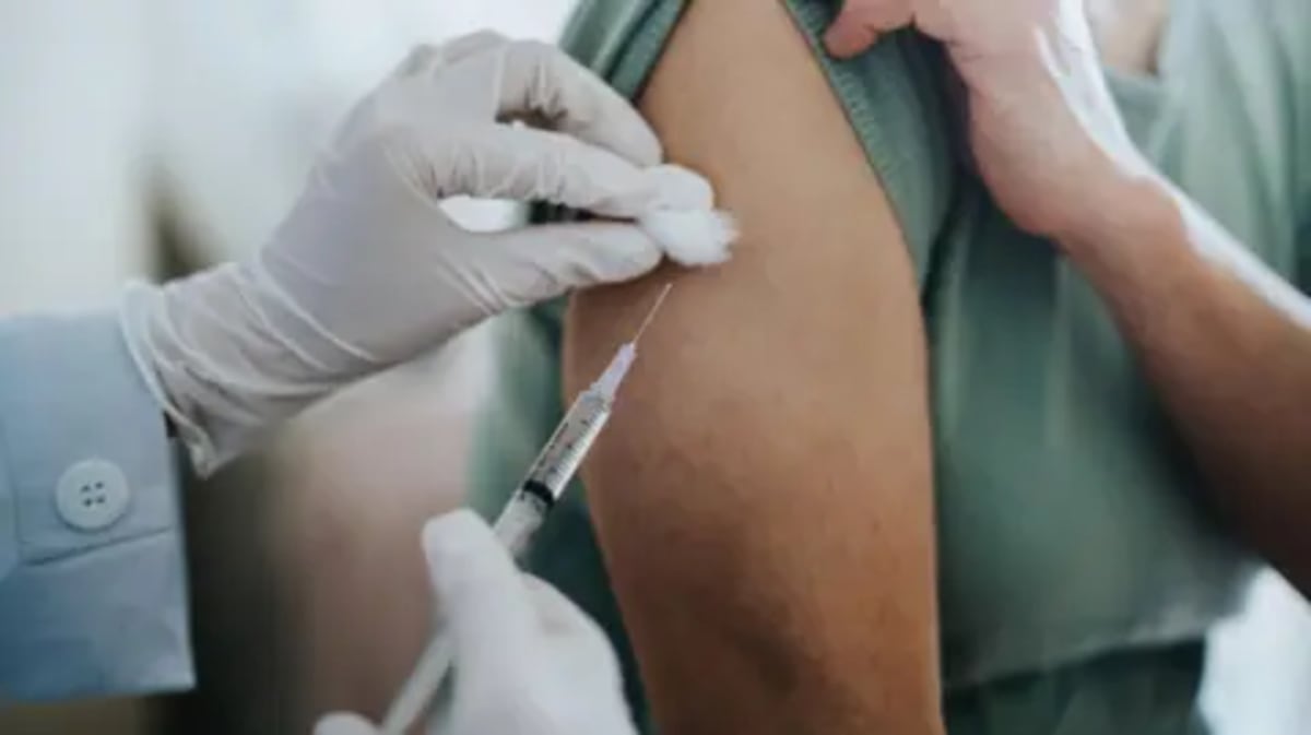 New Cancer Vaccine Keeps Melanoma From Returning in Trial - Image 2