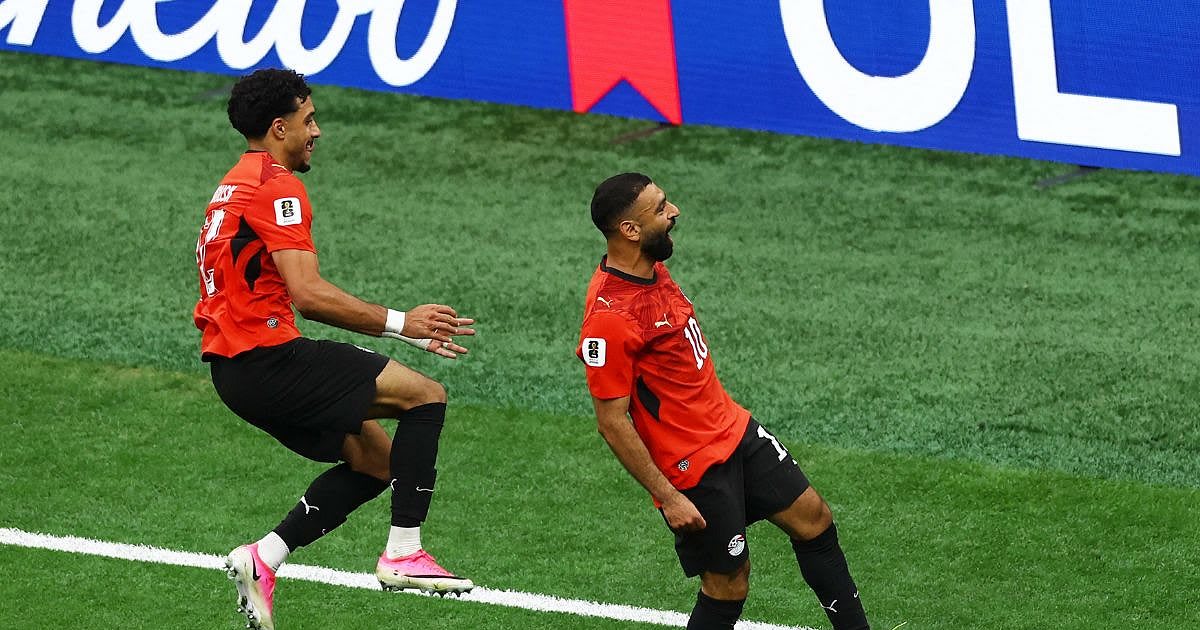 Mohamed Salah celebrates scoring Egypt's second goal against New Zealand at World Cup