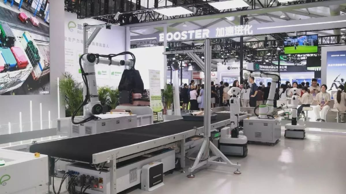 Beijing Robot Conference Shows Real-World Solutions - Image 3