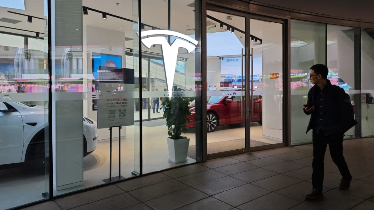Tesla China Sales Jump 40% as EV Market Recovers