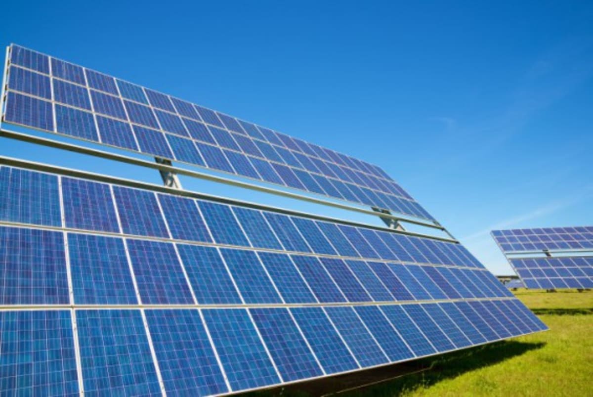 Renewable Energy Surpasses Coal for First Time Ever - Image 5