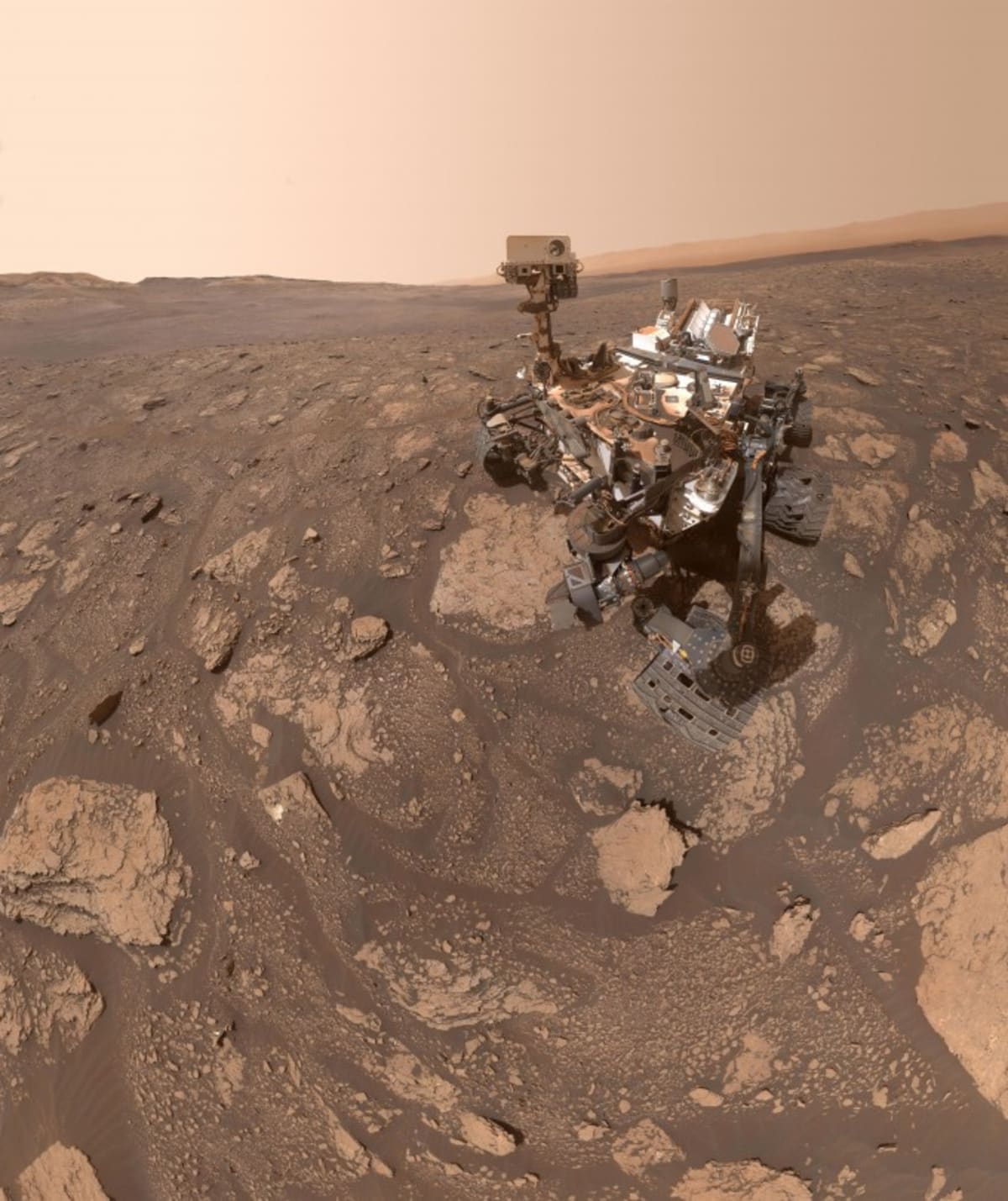 Mars Rover Finds DNA-Like Molecules in Ancient Rock - Image 2
