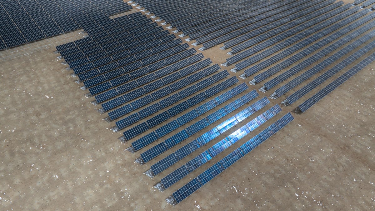 Solar Power Overtakes Coal Worldwide for First Time