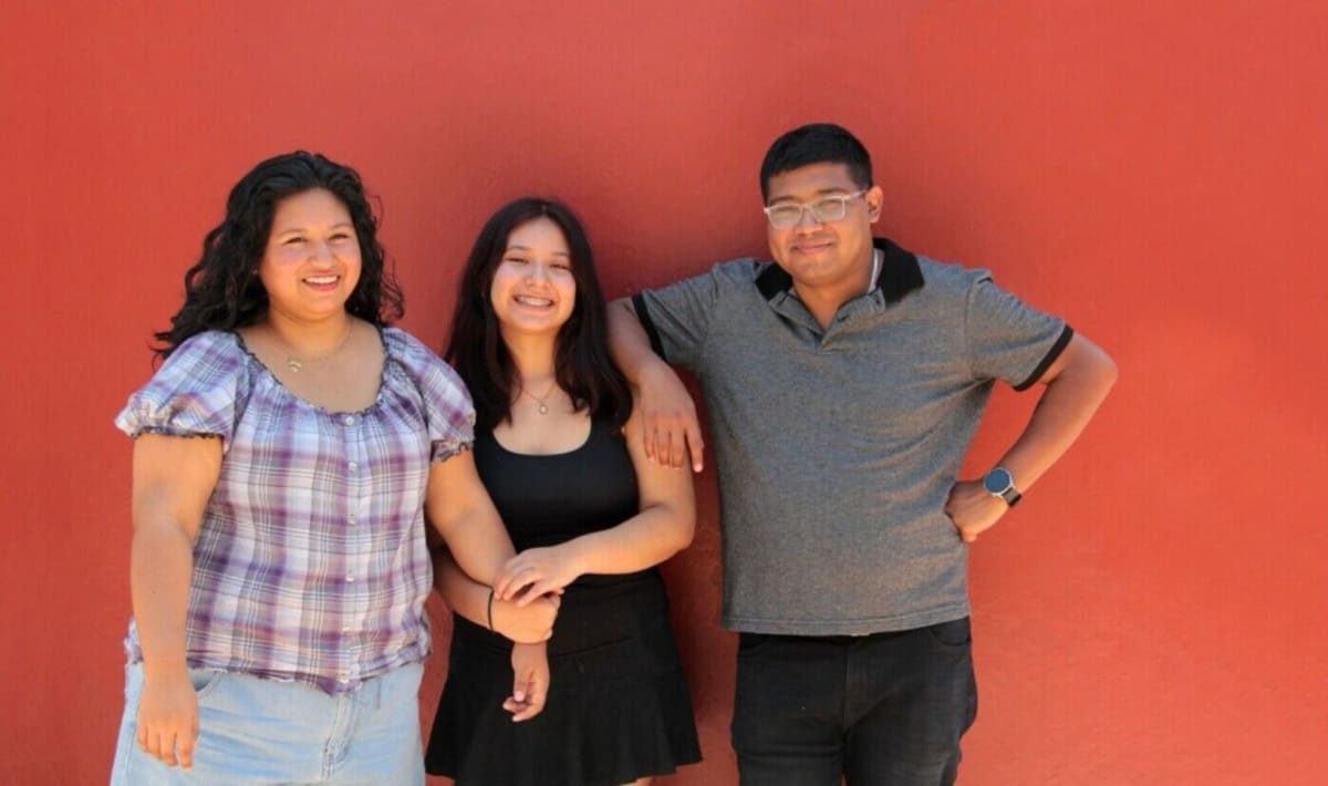 Spending Time with Friends Key to Happiness, Study Finds - Image 5