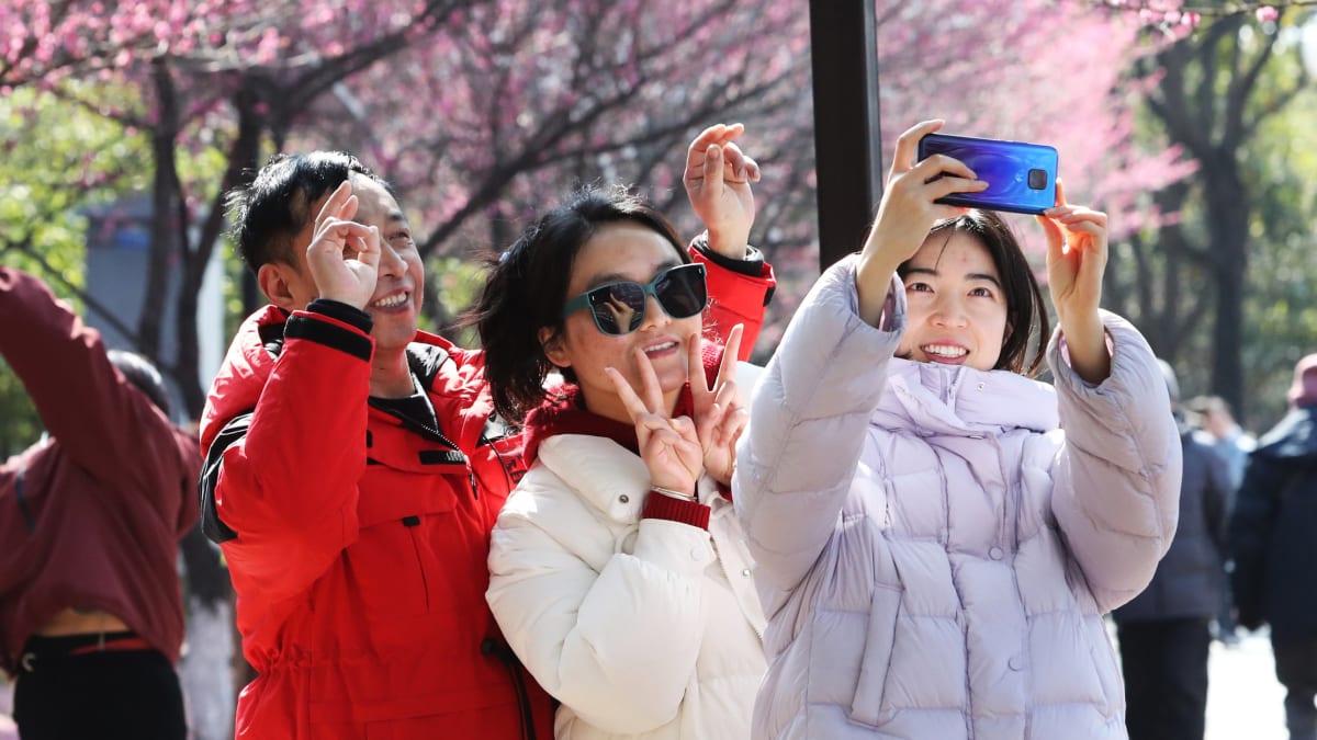 China Expects 1.52 Billion Trips During May Day Holiday - Image 4