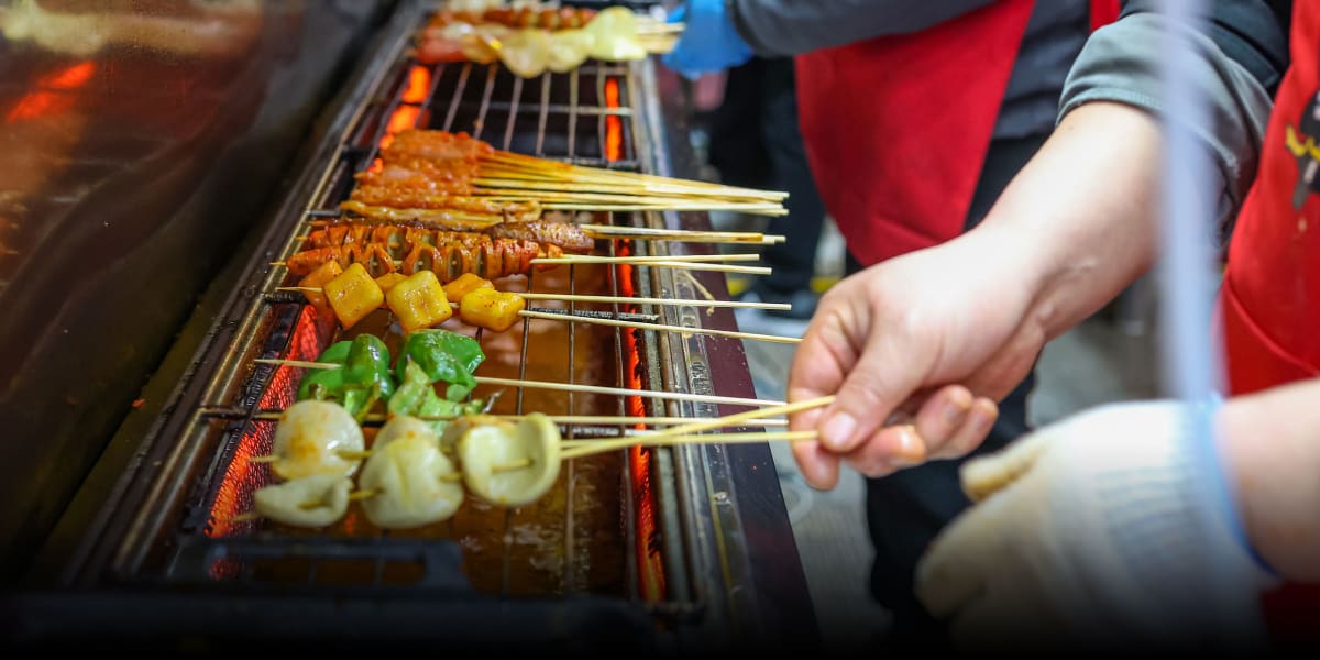 China Opens World's First Barbecue University