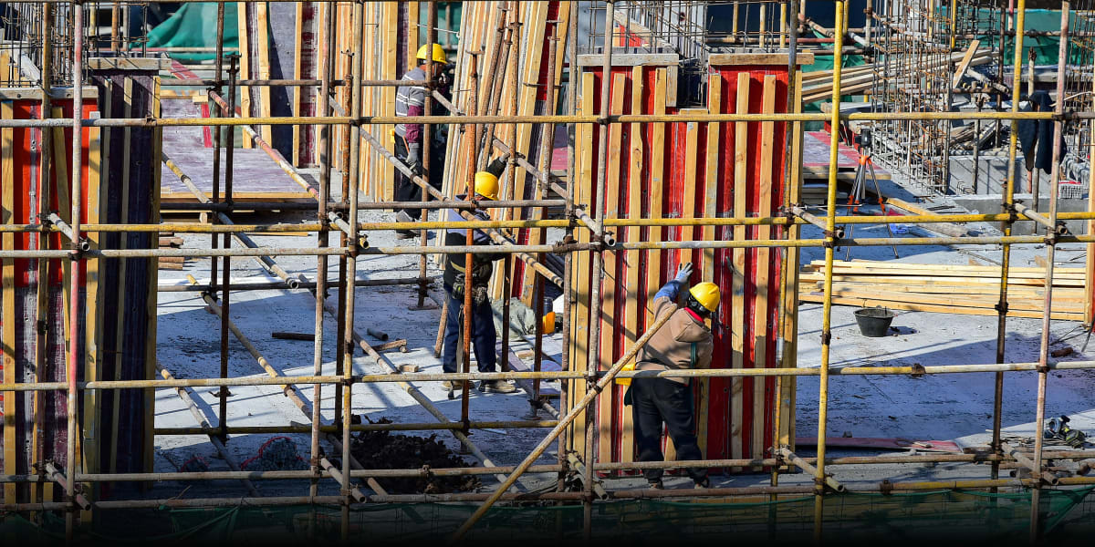 Shenzhen Homeowners Take Control of Building Renovation