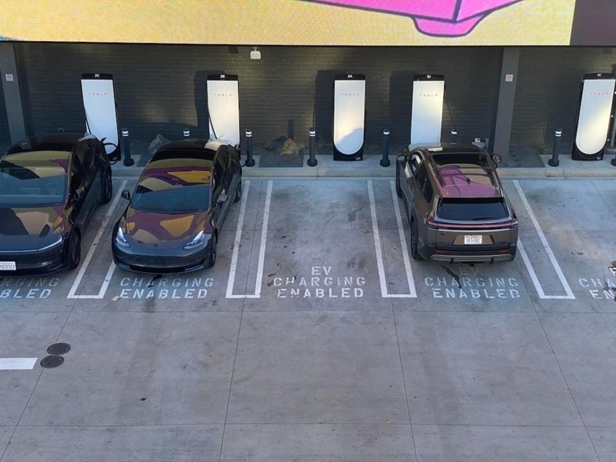 Toyota's New EV Gets Tesla Charging Access - Image 5