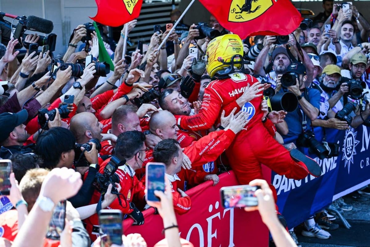 Lewis Hamilton Wins First Ferrari Race at Age 41 - Image 3