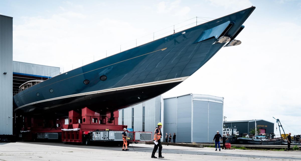 226-Foot Superyacht Runs Purely on Renewable Energy - Image 4