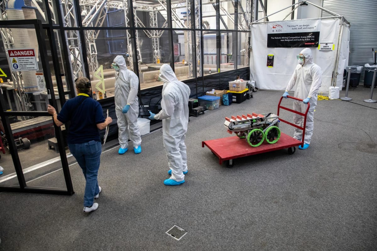 50 College Teams Build Moon Robots for NASA Competition - Image 2
