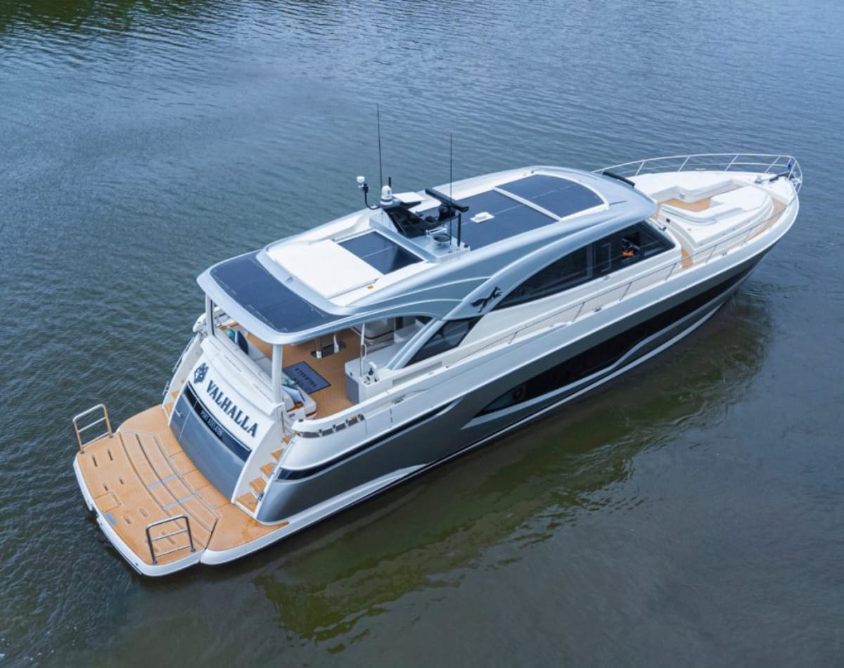 Luxury Yachts Get Solar Skin That Hides in Plain Sight - Image 4