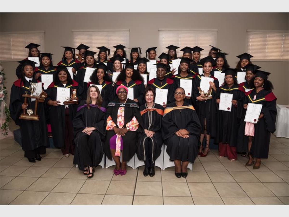 30 South African Nurses Graduate With 100% Pass Rate