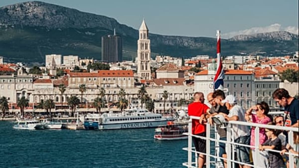 France-Ireland Ferry Revives Port After 15 Years - Image 3