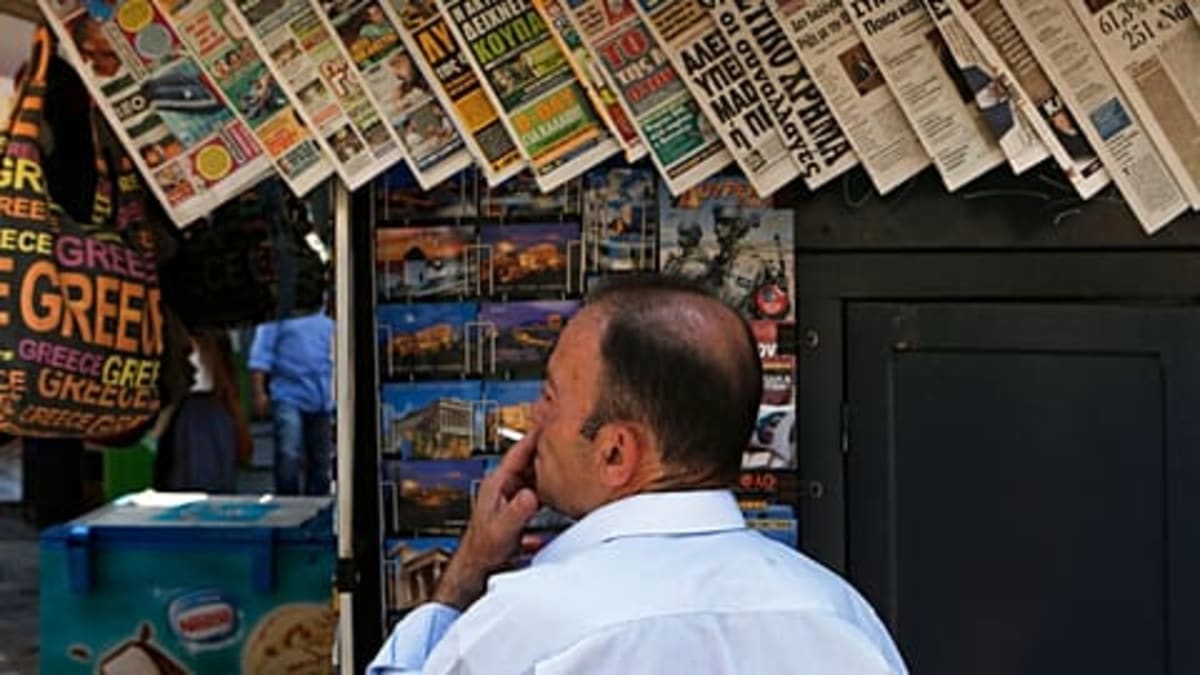 Spain Bans Smoking on Beaches and Terraces Nationwide - Image 4