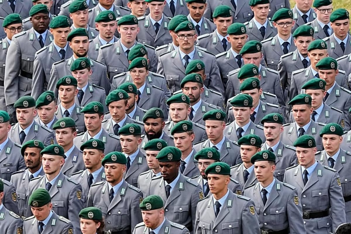 24-Year-Old Bridges Military Service and Tech Innovation - Image 2