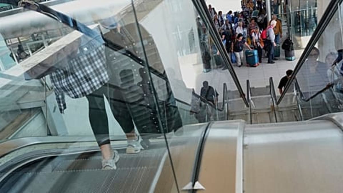 EU Launches App to Speed Up Border Waits at Airports - Image 5