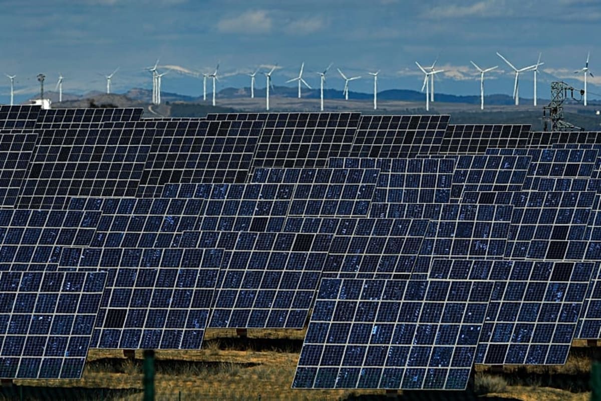 Spain's Solar Bet Shields Homes from Energy Crisis - Image 3