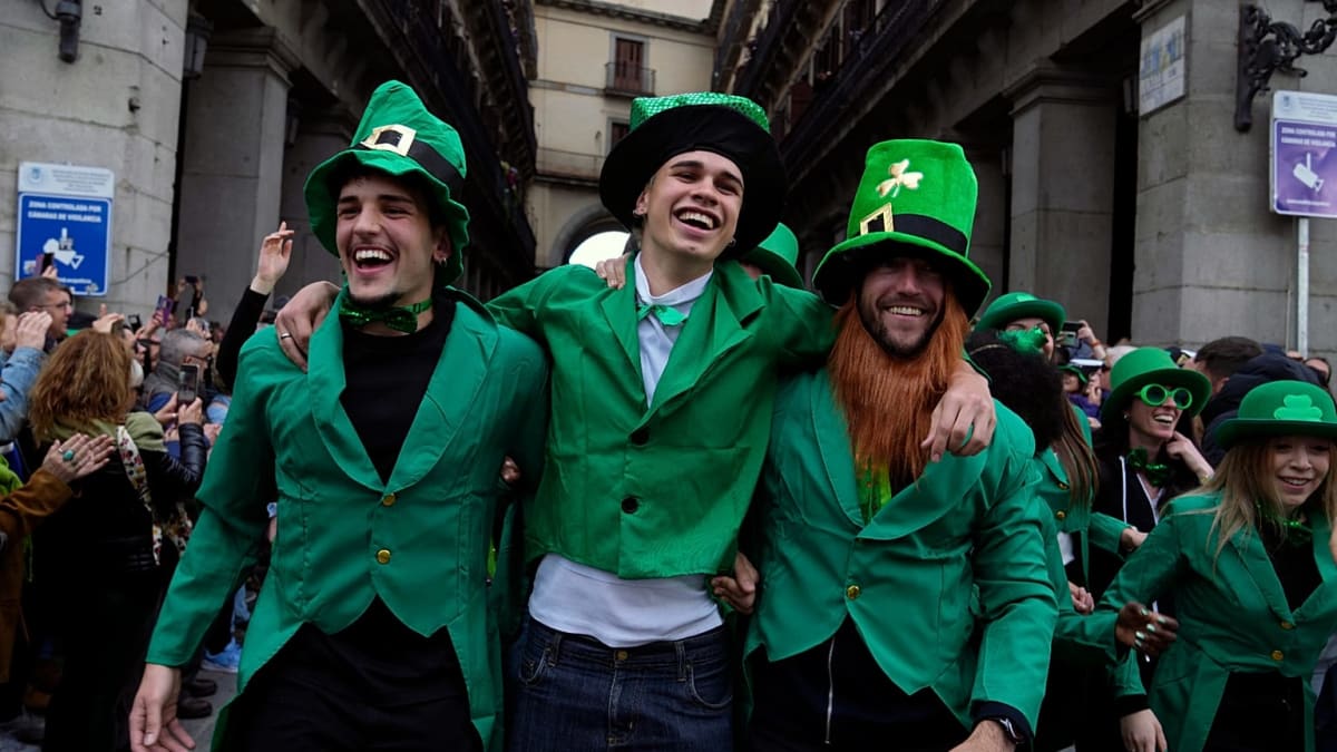 Madrid's St. Patrick's Day Parade Draws Thousands - Image 2