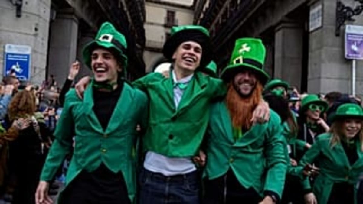 Madrid's St. Patrick's Day Parade Draws Thousands - Image 3