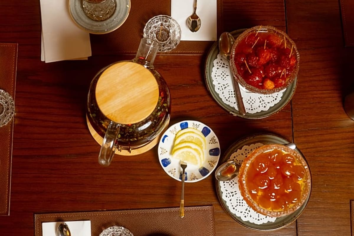 Azerbaijan's Tea and Jam Ritual Brings Calm to Daily Life - Image 2