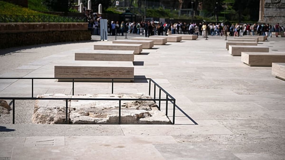 Rome Colosseum Reveals Entrances Hidden for Centuries - Image 2