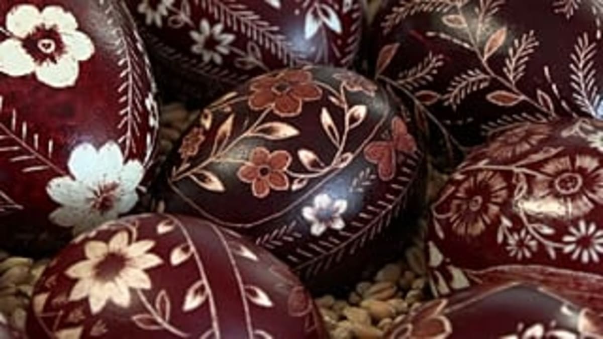 Slovenian Women Carve Hope Into 400-Year-Old Easter Eggs - Image 3