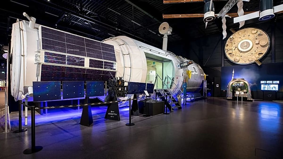 6 Space Centers You Can Visit After Artemis II Splash Down - Image 4