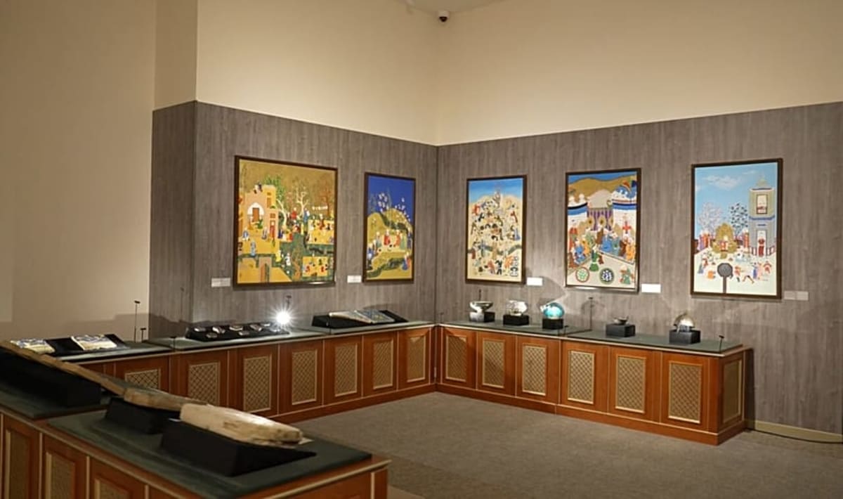 Scholars Reveal 'Second Renaissance' in Central Asia - Image 3