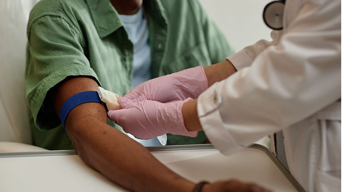 Europe Approves Simple Blood Test for Alzheimer's