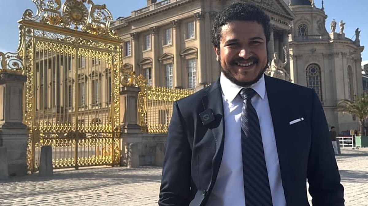 French Teen Footballers Win Speaking Contest at Versailles - Image 3