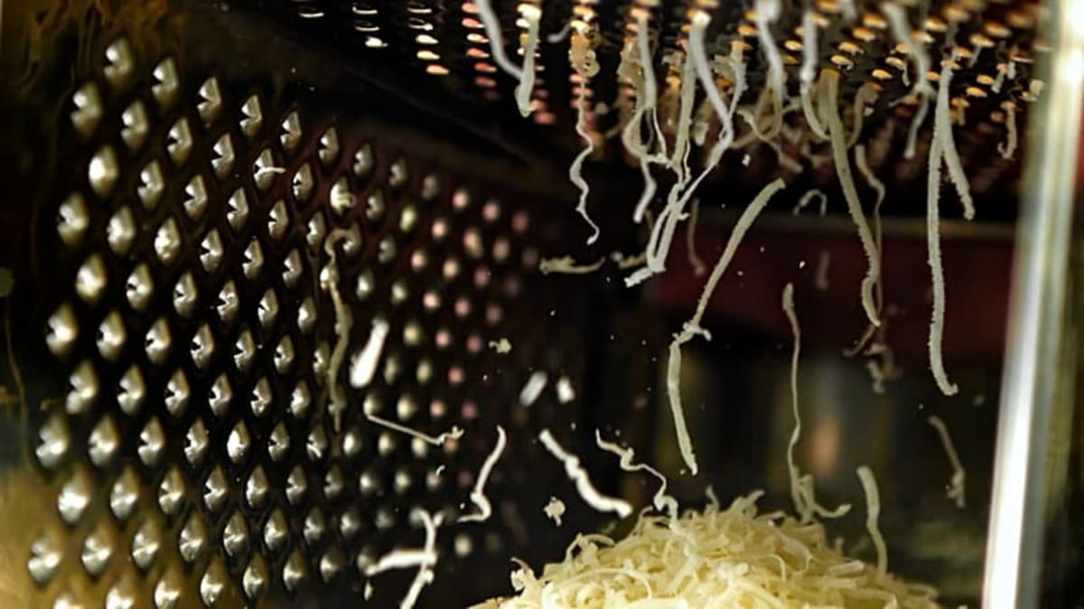EU May Require Microplastic Filters on All Washing Machines - Image 2