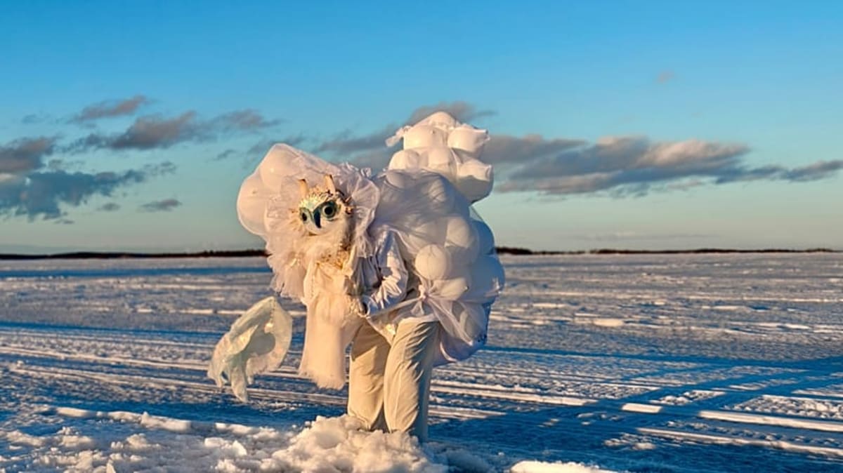 Artist Crosses 600km of Arctic on Foot for Climate Play - Image 3