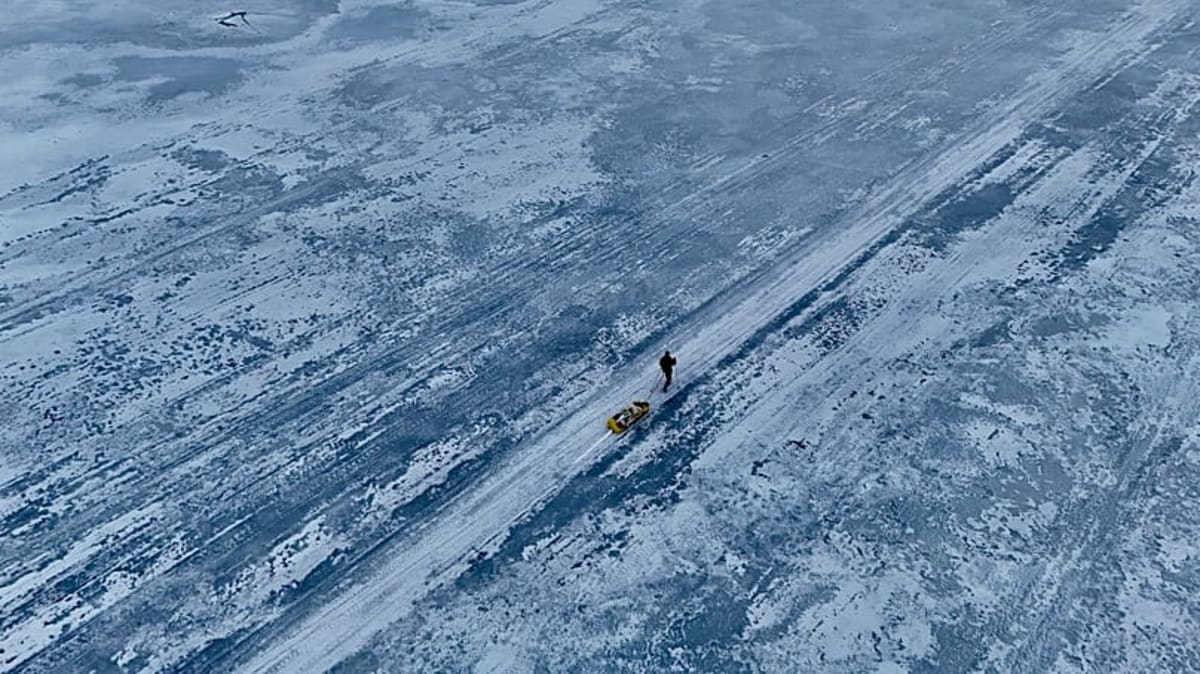 Artist Crosses 600km of Arctic on Foot for Climate Play - Image 2