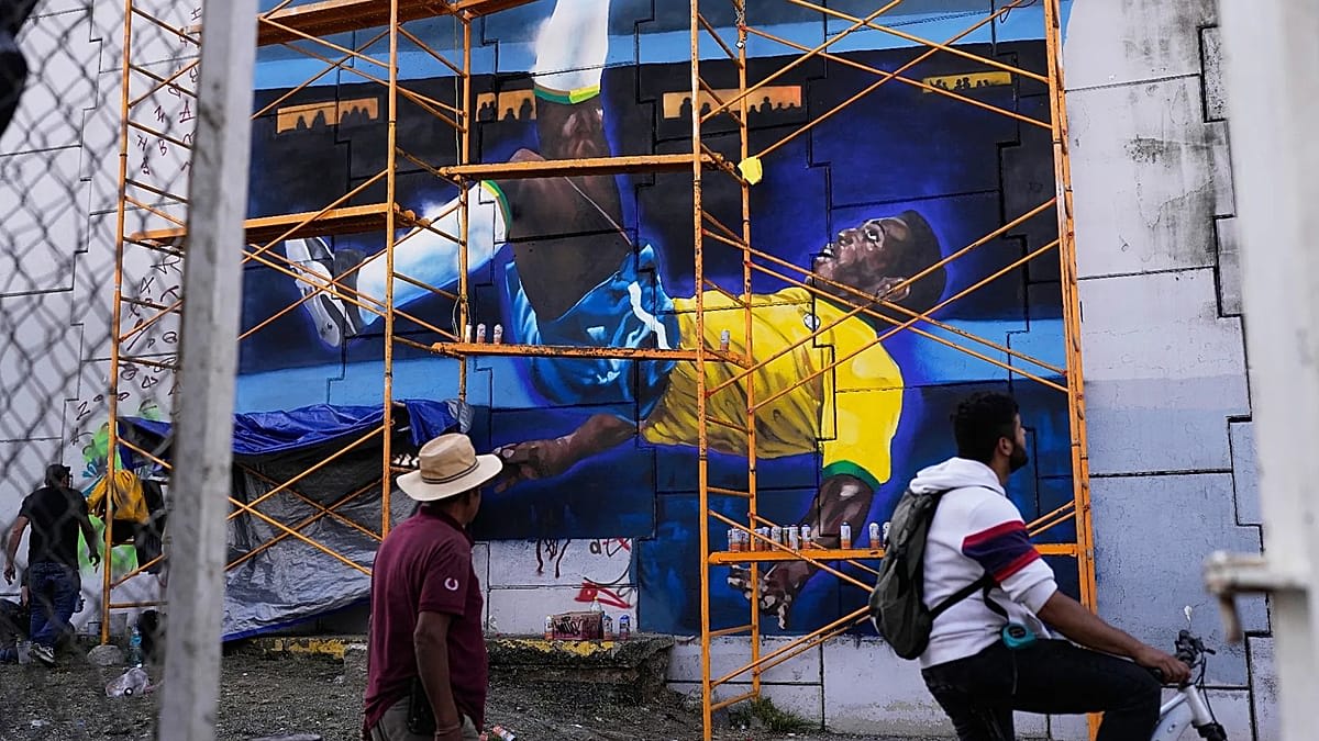 Rio Paints Streets Green and Yellow for World Cup
