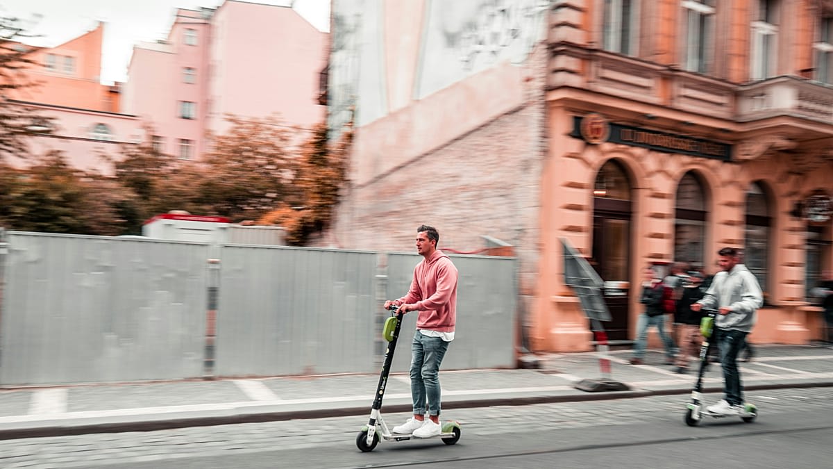 Brussels Swaps E-Scooters for Bikes in 2027