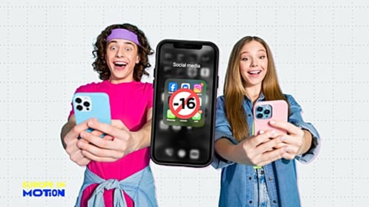 UK Tests Voluntary Social Media Curfew for Teens - Image 4