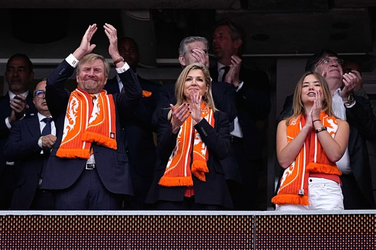 Netherlands Crushes Sweden 5-1 to Lead World Cup Group F - Image 4