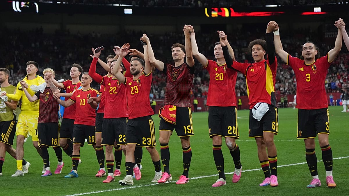 Belgium Crushes New Zealand 5-1 to Reach World Cup Knockouts