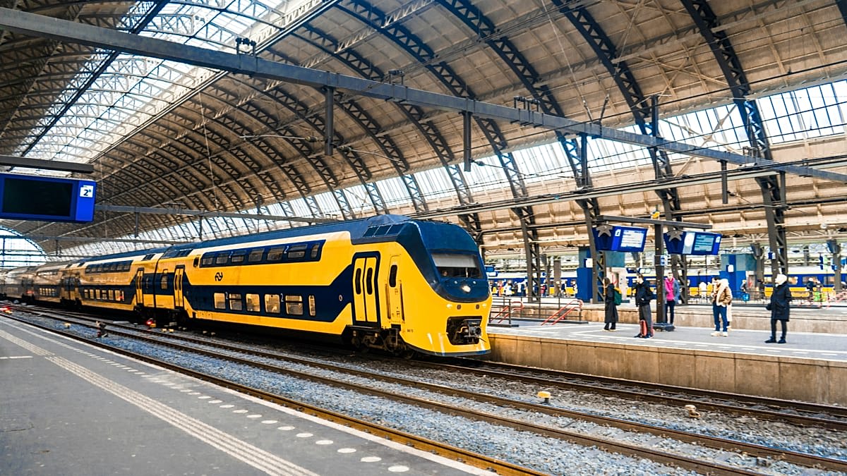 Netherlands Offers Unlimited Train Travel for €49 This Summer