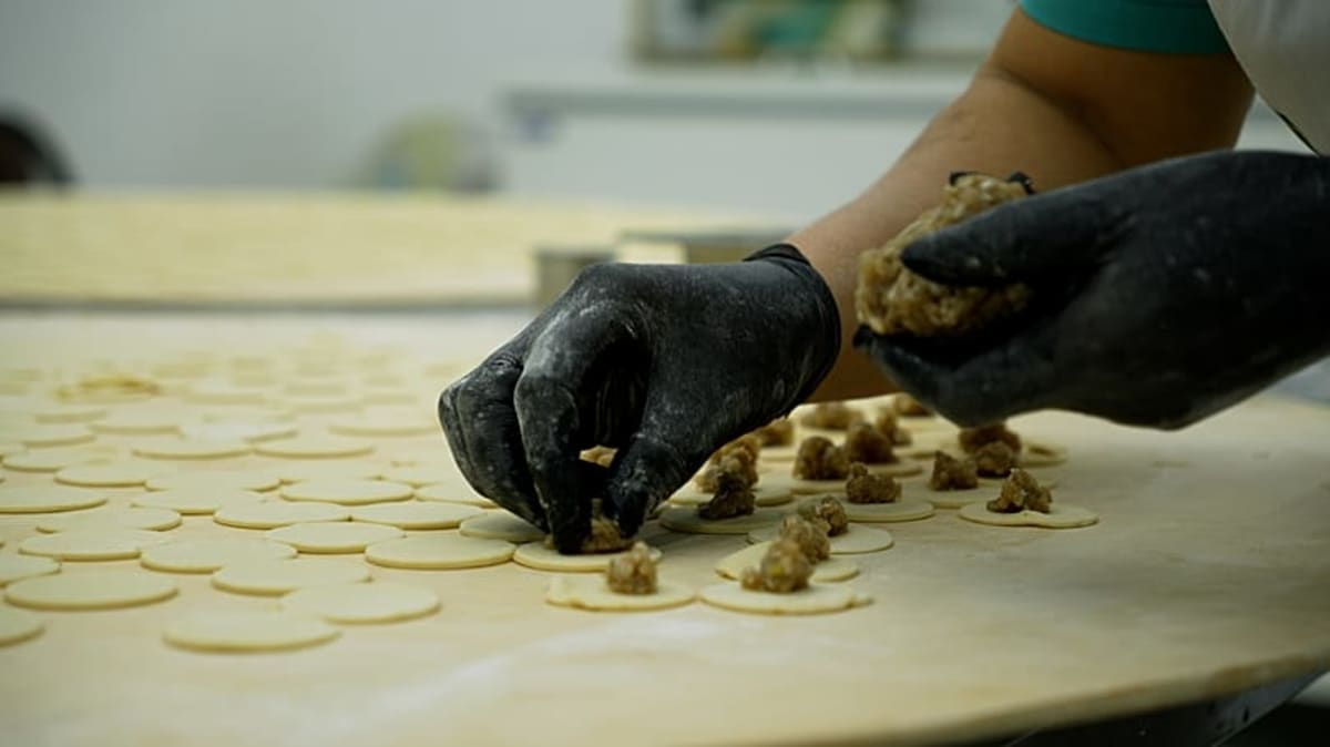 How Dumplings United Cultures Across 5,000 Miles - Image 3