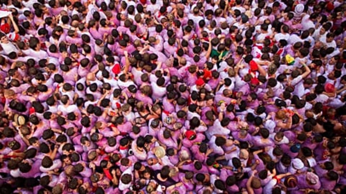 Pamplona's San Fermín Honors Healthcare Heroes in 2026 - Image 3