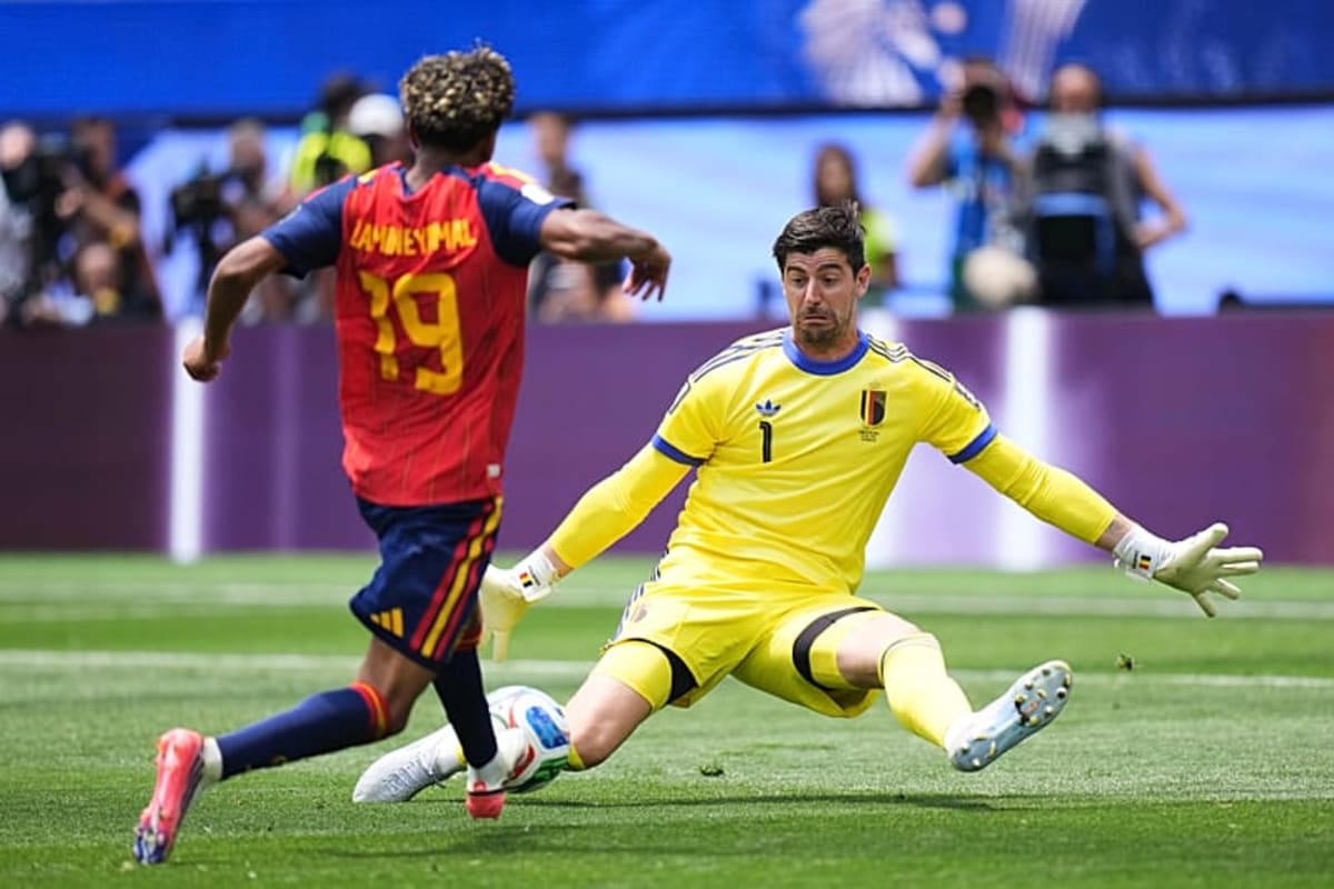 Spain Scores Last-Minute Goal to Reach World Cup Semifinals - Image 2